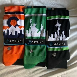 Brand New Skyline Socks